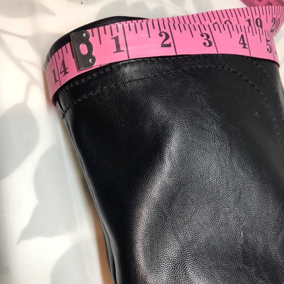 a.n.a. GREAT PRICE❣️Black leather boots🥾 with chunky heel 👢in original box📦 - Picture 7 of 10